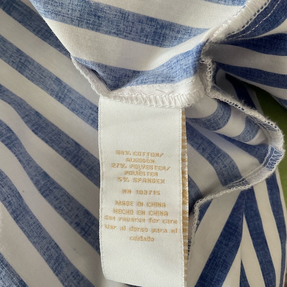 Blue and White Boxy Notched Collar Button Down Shirt - Picture 4 of 4